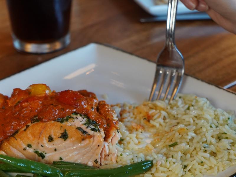 Top Restaurant Near Harbor Springs, MI: Take a Scenic Drive to White Buffalo Bar & Grille